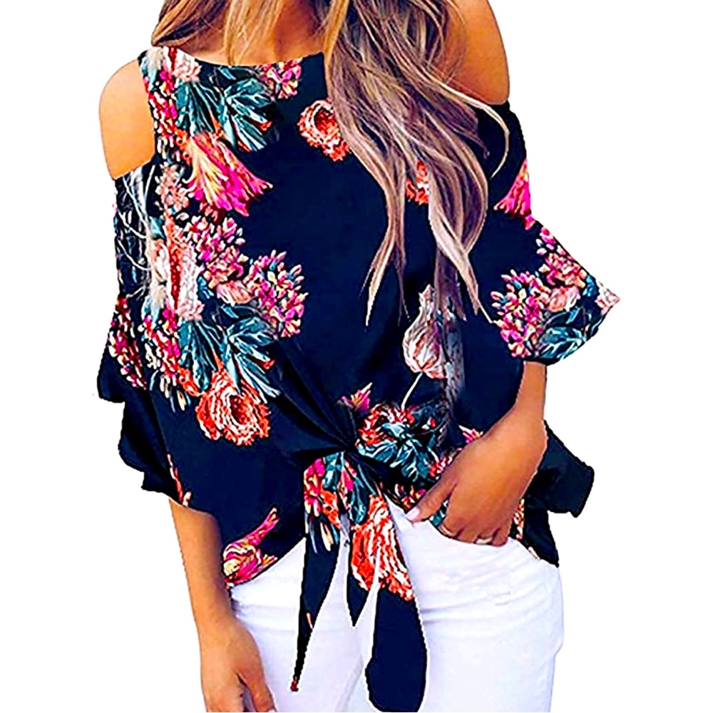 Chianti cold shoulder, blouse. Blue floral print. Size large.